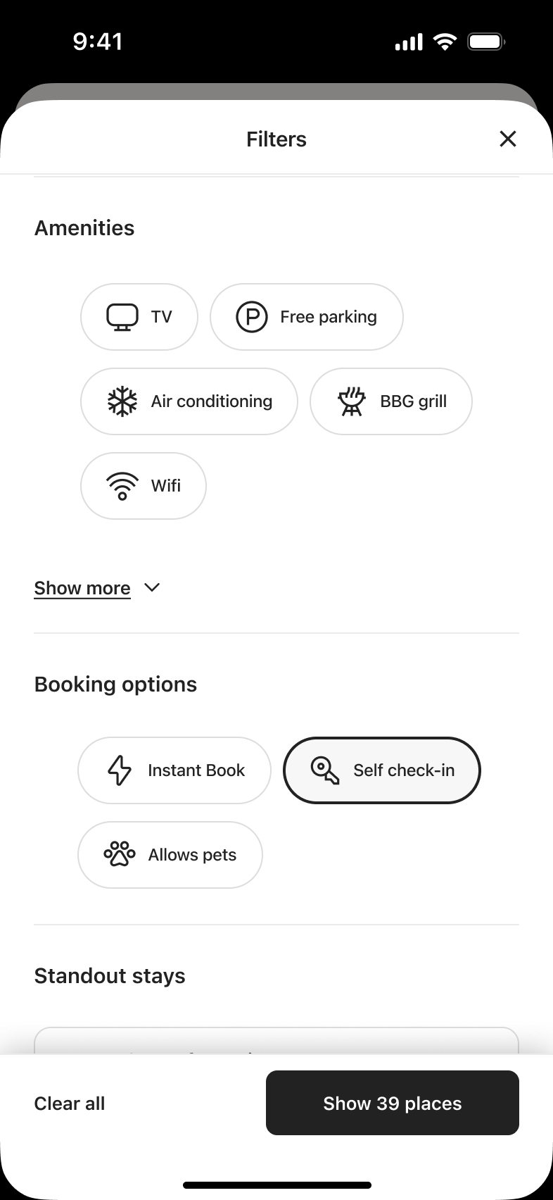 Filters amenities and booking options chips, self check-in selected.
