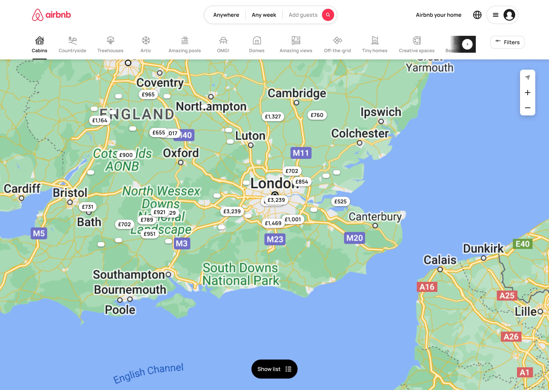 Desktop full map with price pins, zoom controls and show list button.