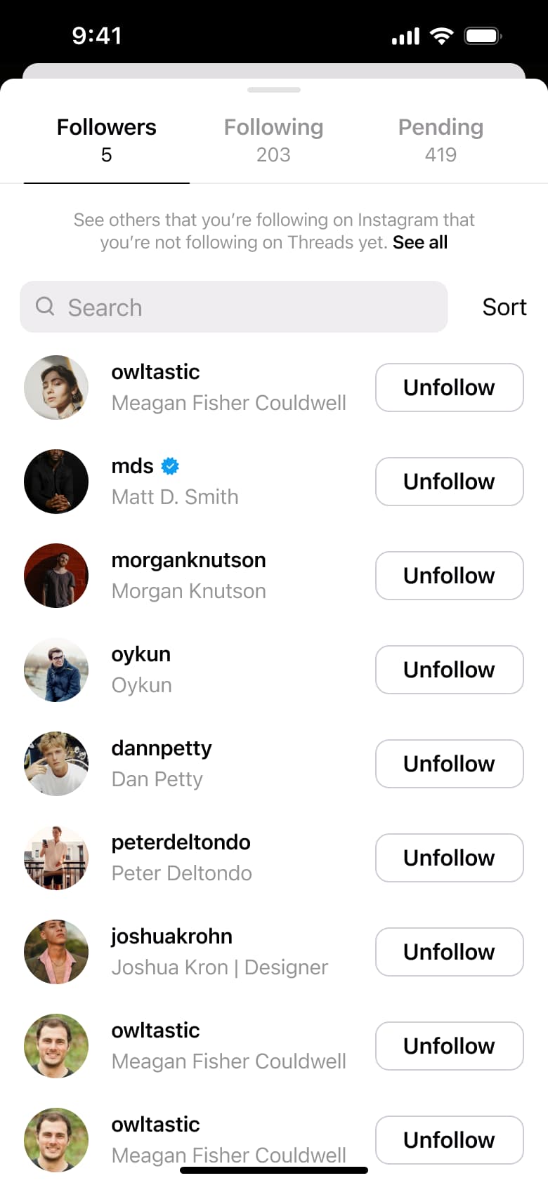 Followers, following and pending tabs with unfollow buttons.